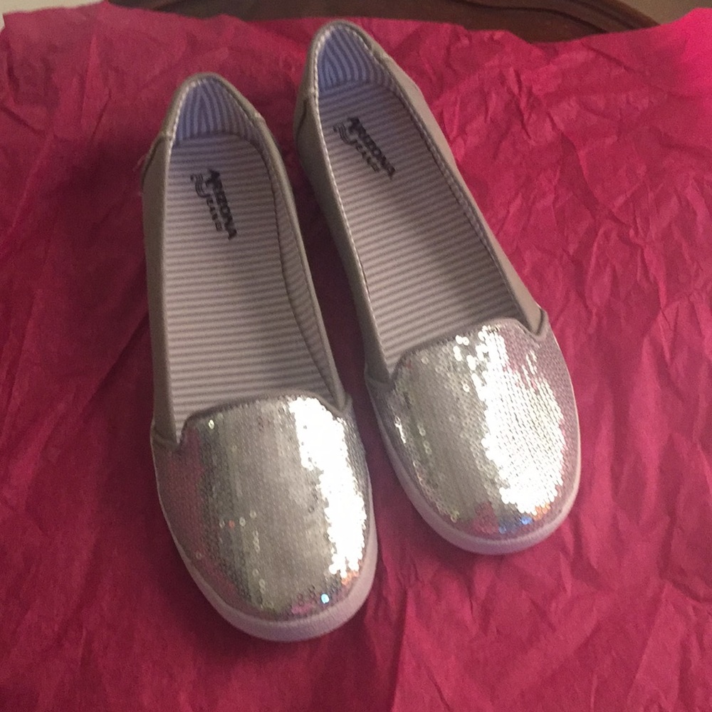 Grey & silver sequined slip on shoes.
